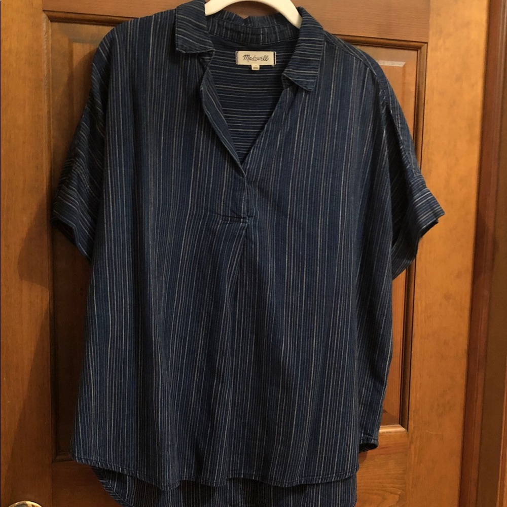 Madewell Courier Button-Back Shirt in Cecile Stripe - Picture 4 of 7